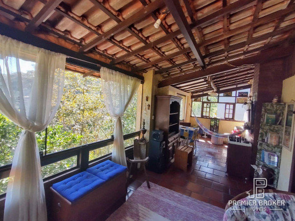 Imagem Casa com 2 Quartos à Venda, 220 m² em Colônia Alpina - Teresópolis Imagem Casa com 2 Quartos à Venda, 220 m² em Colônia Alpina - Teresópolis
