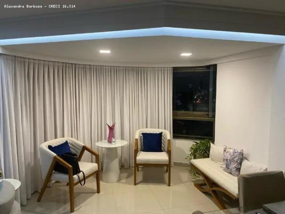 Imagem Apartamento com 4 Quartos à Venda, 122 m² em Casa Forte - Recife