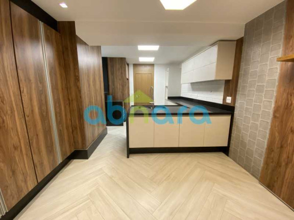 Imagem Apartamento com 3 Quartos à Venda, 302 m² em Copacabana - Rio De Janeiro