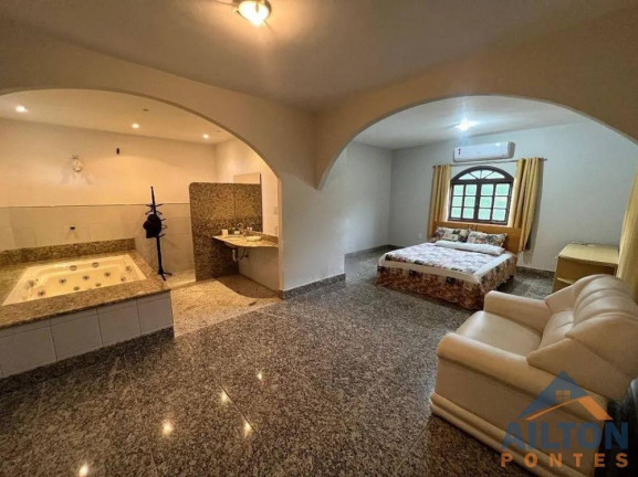 Imagem Chácara com 3 Quartos à Venda, 176 m² em Comunidade Urbana De Iguape - Guarapari