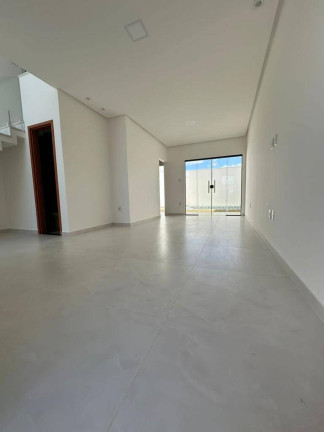 Imagem Casa com 3 Quartos à Venda, 130 m² em Papagaio - Feira De Santana Imagem Casa com 3 Quartos à Venda, 130 m² em Papagaio - Feira De Santana