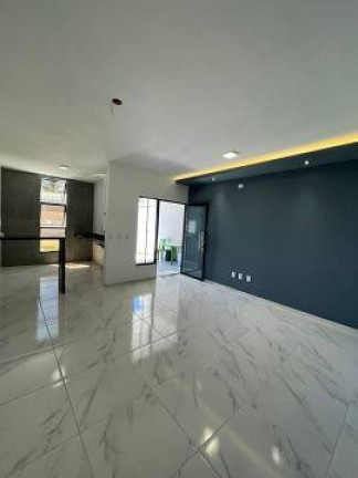 Imagem Casa à Venda, em Fortaleza Imagem Casa à Venda, em Fortaleza