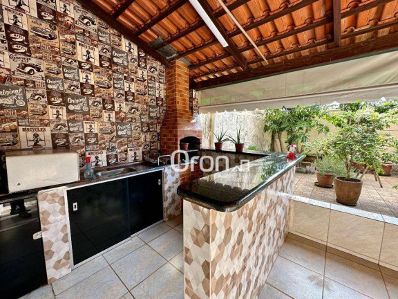 Imagem Casa com 3 Quartos à Venda, 188 m² em Vila Novo Horizonte - Goiânia Imagem Casa com 3 Quartos à Venda, 188 m² em Vila Novo Horizonte - Goiânia