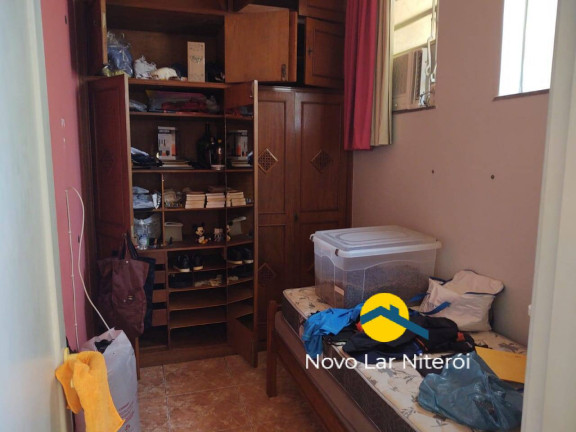 Imagem Casa com 4 Quartos à Venda, 220 m² em Fonseca - Niterói Imagem Casa com 4 Quartos à Venda, 220 m² em Fonseca - Niterói