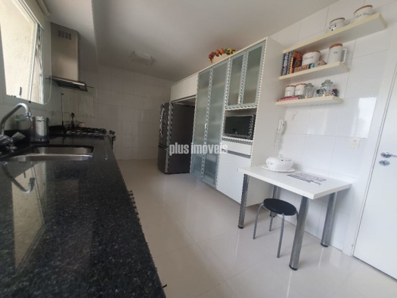 Imagem Apartamento com 4 Quartos para Alugar, 226 m² em Vila Nova Conceição - São Paulo