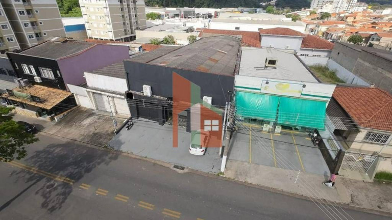 Galpão à Venda, 336 m² em Atibaia Jardim - Atibaia