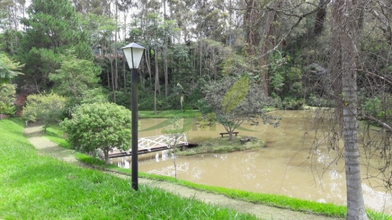 Terreno em Condomínio à Venda, 1.350 m² em Portão - Atibaia
