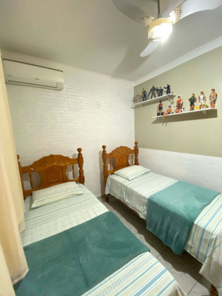 Imagem Casa com 4 Quartos à Venda, em Recanto Dos Pássaros - Cuiabá Imagem Casa com 4 Quartos à Venda, em Recanto Dos Pássaros - Cuiabá