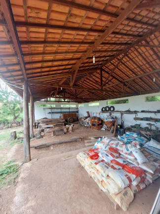Imagem Fazenda à Venda, 1.033 m² em Centro - Buenópolis