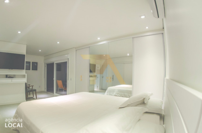 Imagem Imóvel com 3 Quartos à Venda, em Praia Do Rosa - Garopana Imagem Imóvel com 3 Quartos à Venda, em Praia Do Rosa - Garopana