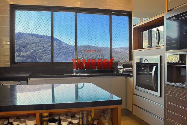 Imagem Casa com 5 Quartos à Venda, 520 m² em Tamboré - Santana De Parnaíba Imagem Casa com 5 Quartos à Venda, 520 m² em Tamboré - Santana De Parnaíba