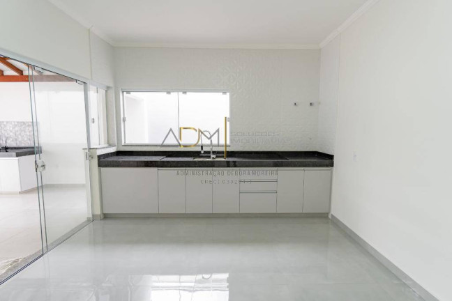Imagem Casa com 3 Quartos à Venda, 250 m² em Residencial Vila Di Capri - Botucatu