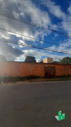Imagem Casa com 4 Quartos à Venda, 202 m² em Santo Inácio - Montes Claros