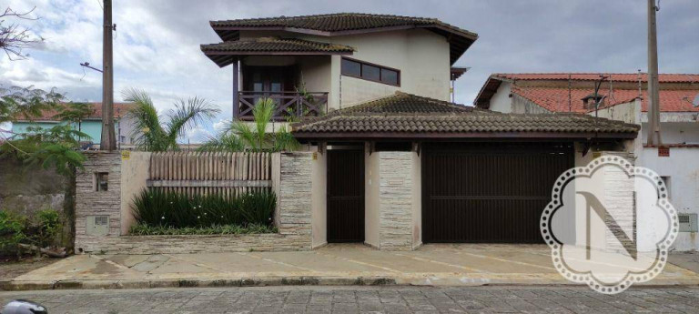 Sobrado com 4 Quartos à Venda, 207 m² em Cibratel I - Itanhaém