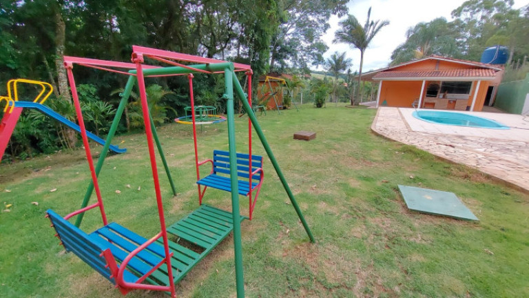 Imagem Chácara com 2 Quartos à Venda, 482 m² em Estância Santa Maria Do Portão - Atibaia Imagem Chácara com 2 Quartos à Venda, 482 m² em Estância Santa Maria Do Portão - Atibaia