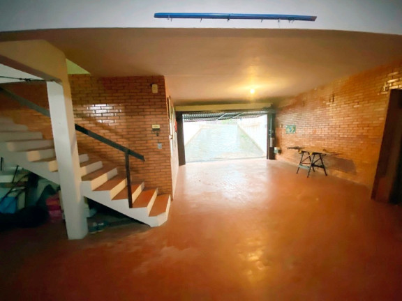 Imagem Casa com 3 Quartos à Venda, 340 m² em Três Figueiras - Porto Alegre