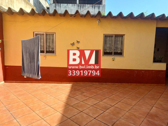 Imagem Casa com 4 Quartos à Venda, 276 m² em Olaria - Rio De Janeiro Imagem Casa com 4 Quartos à Venda, 276 m² em Olaria - Rio De Janeiro
