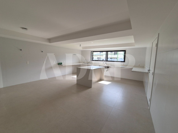 Imagem Casa com 6 Quartos à Venda, 1.250 m² em Barra Da Tijuca - Rio De Janeiro Imagem Casa com 6 Quartos à Venda, 1.250 m² em Barra Da Tijuca - Rio De Janeiro