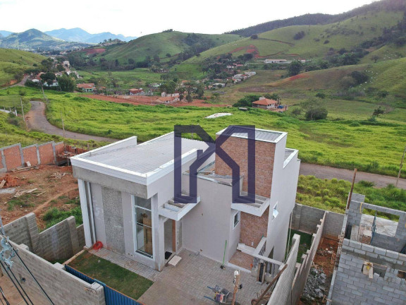 Imagem Casa com 3 Quartos à Venda, 119 m² em Jardim California - Itajubá