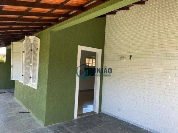 Imagem Casa com 4 Quartos à Venda, 250 m² em Piratininga - Niterói