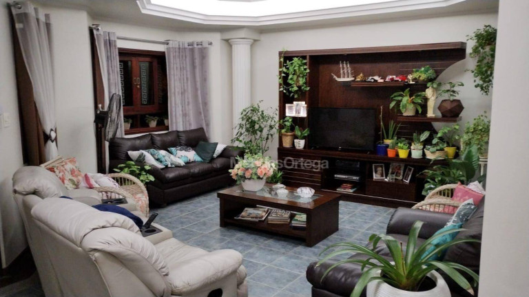 Imagem Casa com 3 Quartos à Venda, 800 m² em Wanel Ville - Sorocaba Imagem Casa com 3 Quartos à Venda, 800 m² em Wanel Ville - Sorocaba