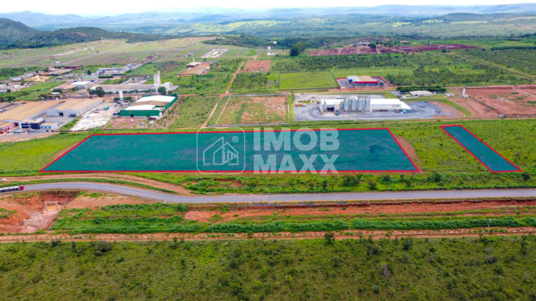 Imagem Terreno à Venda, 2.511 m² em 3º Setor Industrial - Formosa Imagem Terreno à Venda, 2.511 m² em 3º Setor Industrial - Formosa