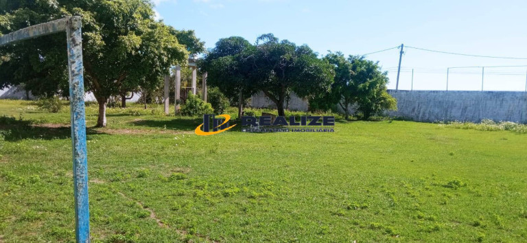 Imagem Casa com 4 Quartos à Venda, 290 m² em Campos Dos Goytacazes Imagem Casa com 4 Quartos à Venda, 290 m² em Campos Dos Goytacazes