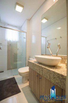 Imagem Apartamento com 3 Quartos à Venda, 139 m² em Centro - Balneário Camboriú Imagem Apartamento com 3 Quartos à Venda, 139 m² em Centro - Balneário Camboriú