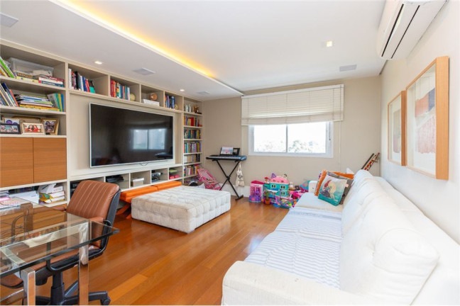 Imagem Apartamento com 4 Quartos à Venda, 251 m² em Campo Belo - São Paulo
