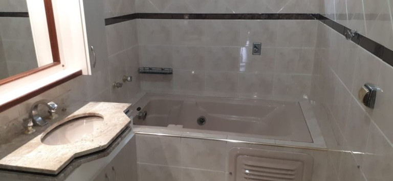 Imagem Sobrado com 2 Quartos à Venda, 220 m² em Jardim Marek - Santo André