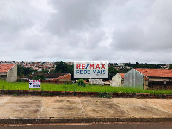 Terreno à Venda, 750 m² em Jardim Cambuí - Botucatu