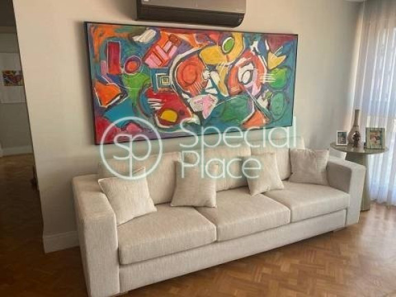 Apartamento com 3 Quartos à Venda, 250 m² em Jardim América - São Paulo