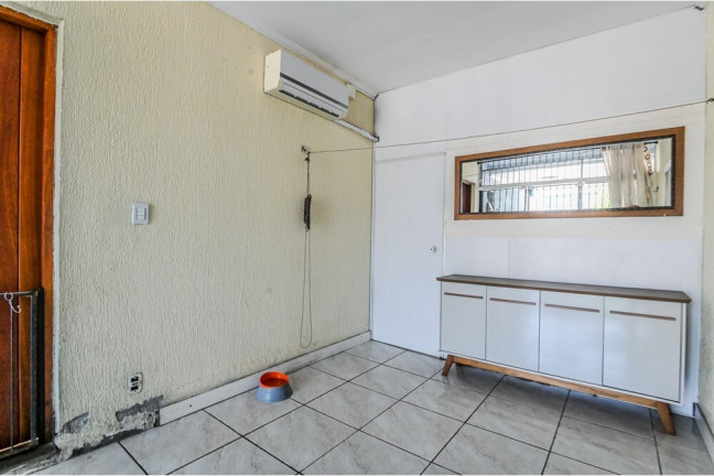 Imagem Casa com 3 Quartos à Venda, 135 m² em Rubem Berta - Porto Alegre Imagem Casa com 3 Quartos à Venda, 135 m² em Rubem Berta - Porto Alegre