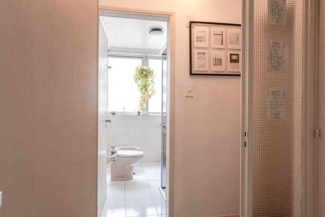 Imagem Imóvel com 6 Quartos à Venda, em Alto De Pinheiros - São Paulo Imagem Imóvel com 6 Quartos à Venda, em Alto De Pinheiros - São Paulo