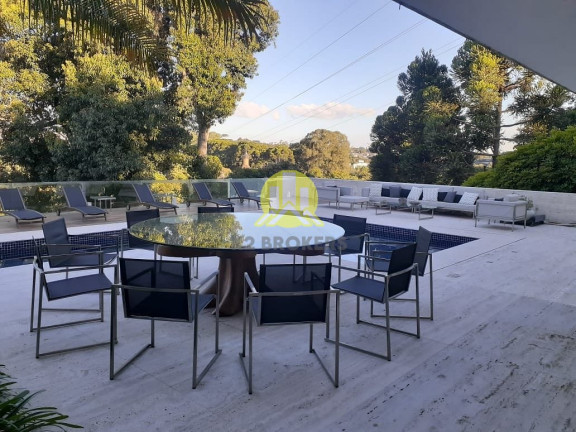 Imagem Casa com 4 Quartos à Venda, 1.144 m² em São João - Curitiba Imagem Casa com 4 Quartos à Venda, 1.144 m² em São João - Curitiba