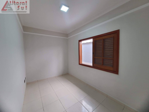 Imagem Casa com 3 Quartos à Venda, 124 m² em Maracanã - Praia Grande Imagem Casa com 3 Quartos à Venda, 124 m² em Maracanã - Praia Grande