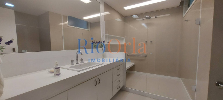 Imagem Apartamento com 3 Quartos à Venda, 297 m² em Leblon - Rio De Janeiro Imagem Apartamento com 3 Quartos à Venda, 297 m² em Leblon - Rio De Janeiro