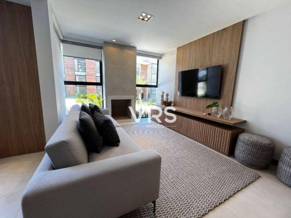 Imagem Casa com 4 Quartos à Venda, 203 m² em Tijuca - Teresópolis Imagem Casa com 4 Quartos à Venda, 203 m² em Tijuca - Teresópolis
