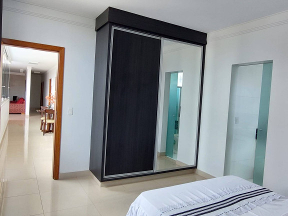 Imagem Casa de Condomínio com 5 Quartos à Venda, 385 m² em Conjunto Estrela Do Sul - Aparecida De Goiânia Imagem Casa de Condomínio com 5 Quartos à Venda, 385 m² em Conjunto Estrela Do Sul - Aparecida De Goiânia