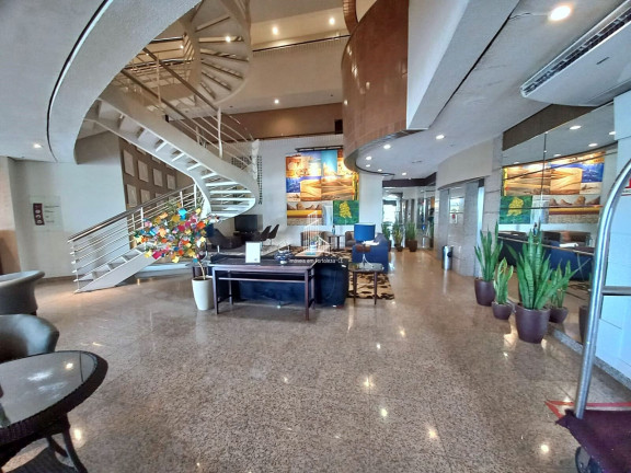 Foto do imóvel Apartamento com 2 Quartos à Venda, 81 m² em Meireles - Fortaleza
