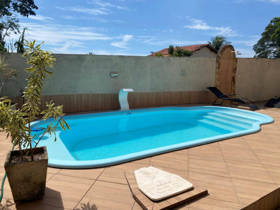 Casa com 4 Quartos à Venda, 132 m² em Ponte Dos Leites - Araruama