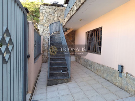 Imagem Casa com 3 Quartos à Venda, 230 m² em Vila Loanda - Atibaia