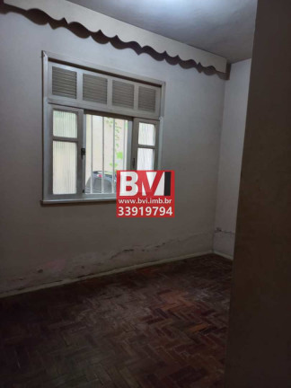 Imagem Casa com 5 Quartos à Venda, 250 m² em Vila Kosmos - Rio De Janeiro Imagem Casa com 5 Quartos à Venda, 250 m² em Vila Kosmos - Rio De Janeiro