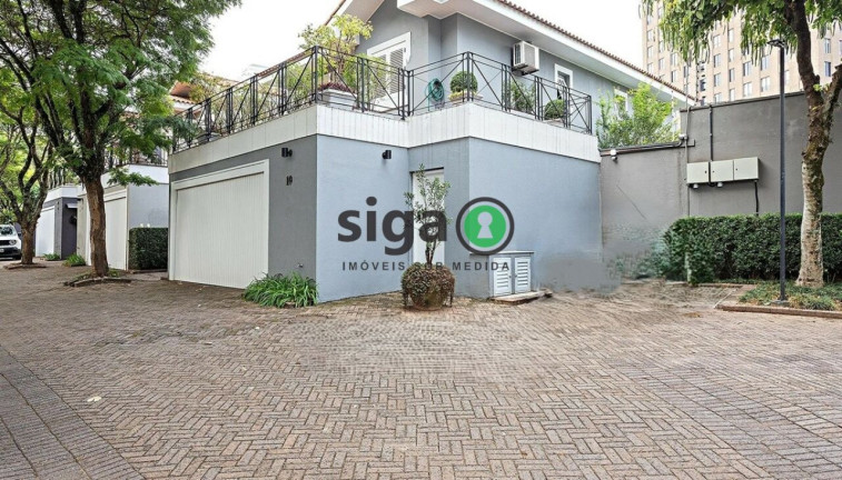 Casa com 3 Quartos à Venda, 340 m² em Cidade Jardim - São Paulo