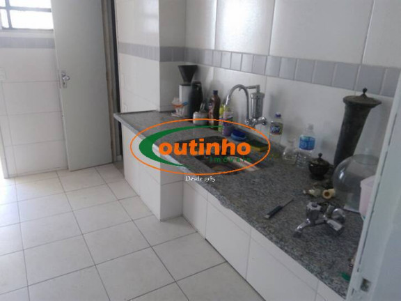 Imagem Casa com 6 Quartos à Venda, 296 m² em Rio Comprido - Rio De Janeiro