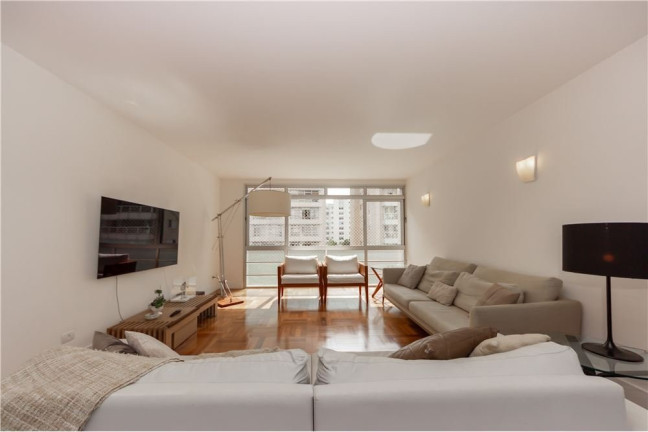 Imagem Apartamento com 3 Quartos à Venda, 198 m² em Itaim Bibi - São Paulo Imagem Apartamento com 3 Quartos à Venda, 198 m² em Itaim Bibi - São Paulo