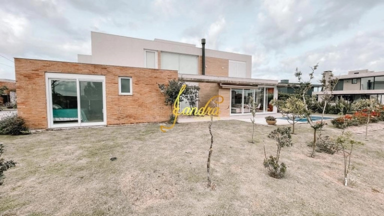 Imagem Casa de Condomínio com 3 Quartos à Venda, 300 m² em Remanso - Xangri-la
