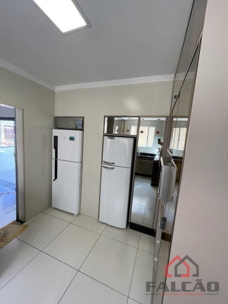 Imagem Sobrado com 5 Quartos à Venda, 520 m² em Balneário Flórida - Praia Grande Imagem Sobrado com 5 Quartos à Venda, 520 m² em Balneário Flórida - Praia Grande