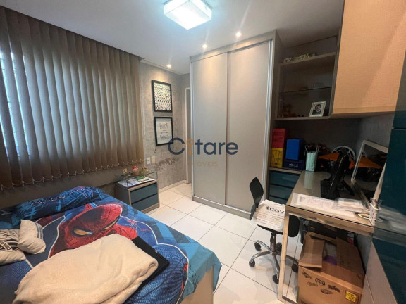 Imagem Casa com 3 Quartos à Venda, 280 m² em Sapiranga - Fortaleza
