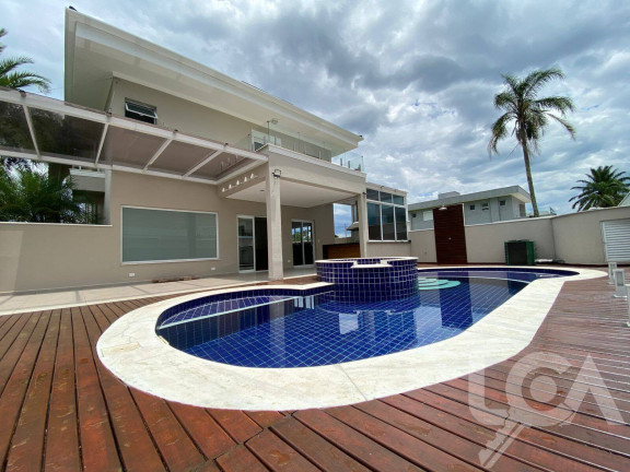 Casa de Condomínio com 3 Quartos à Venda, 386 m² em Massaguaçu - Caraguatatuba
